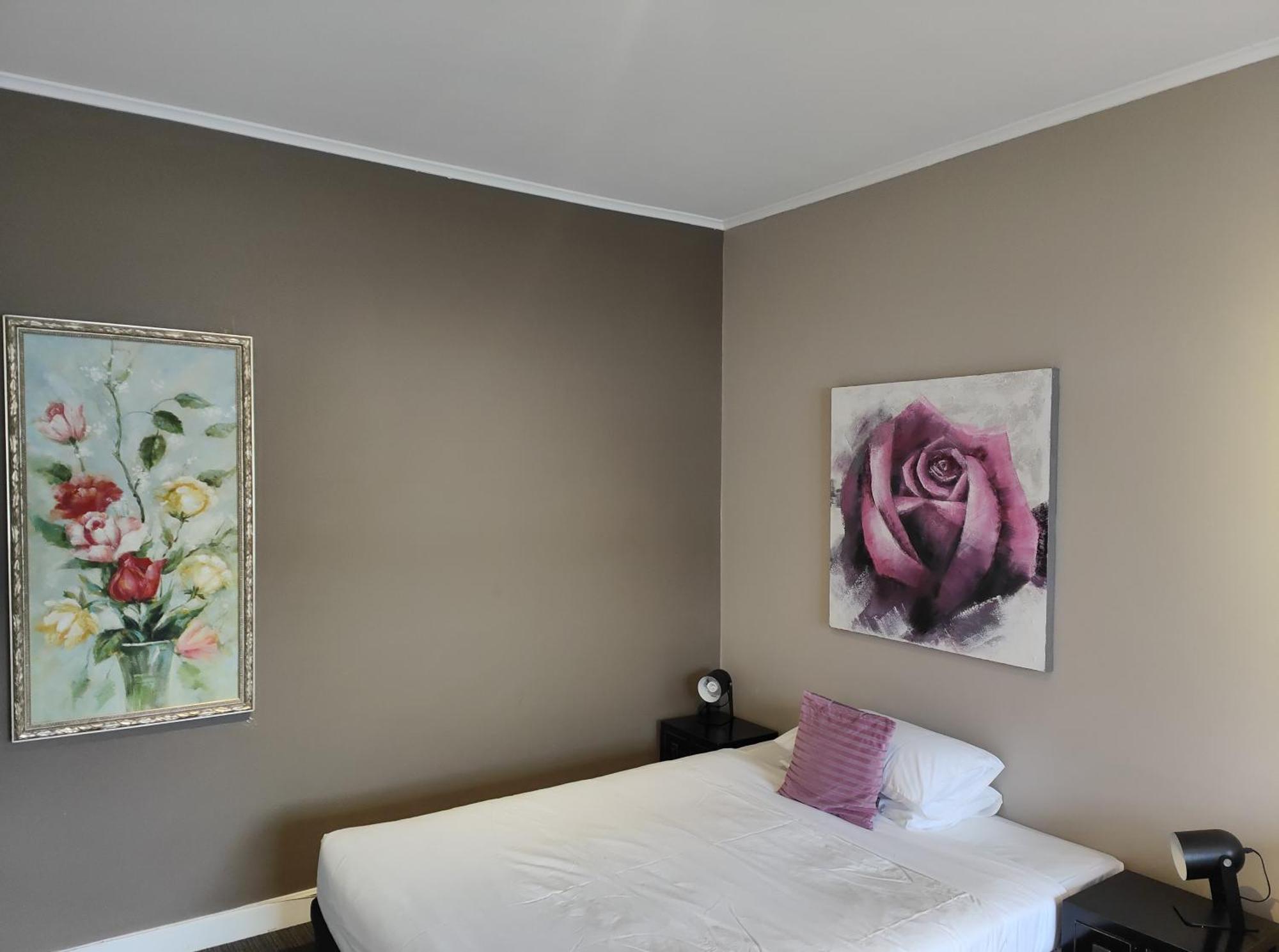 Centennial Inn On Bathurst Лонсестън Екстериор снимка