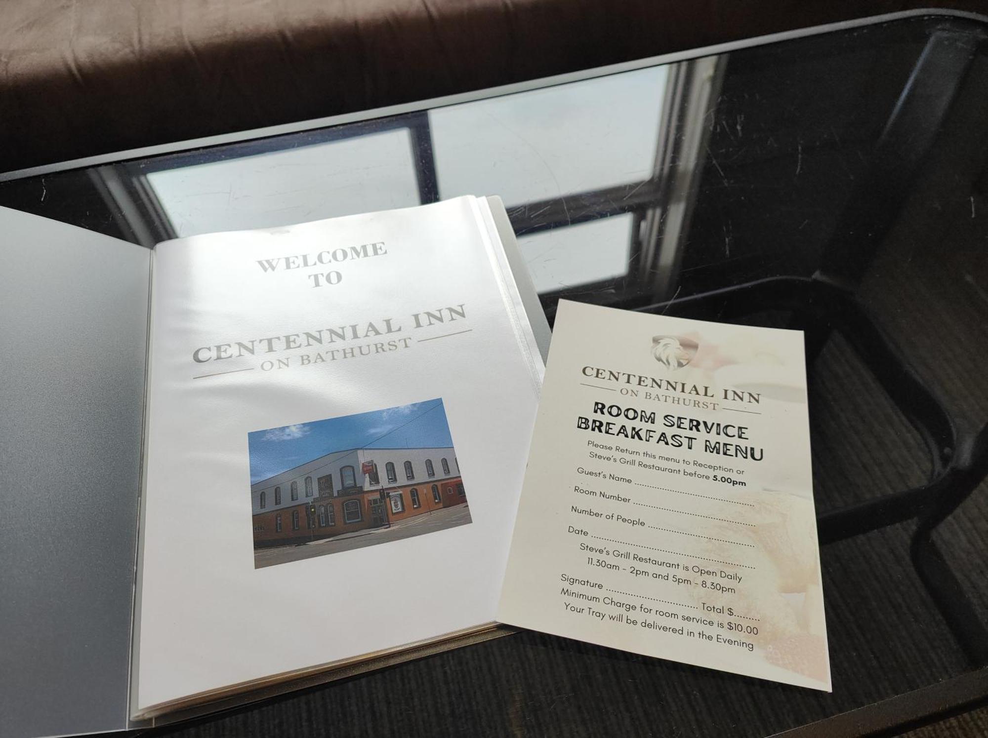 Centennial Inn On Bathurst Лонсестън Екстериор снимка